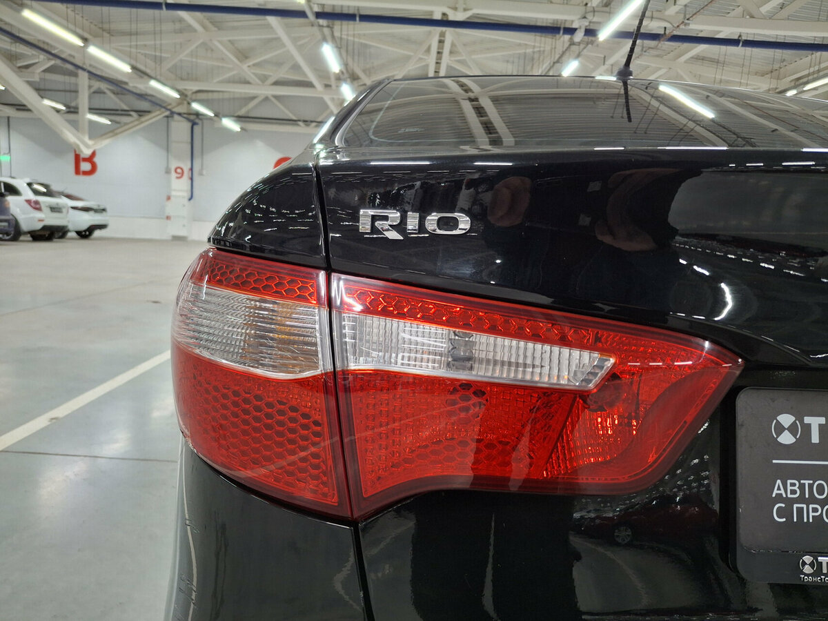 Kia Rio с пробегом — 2014 год. Фото: #8