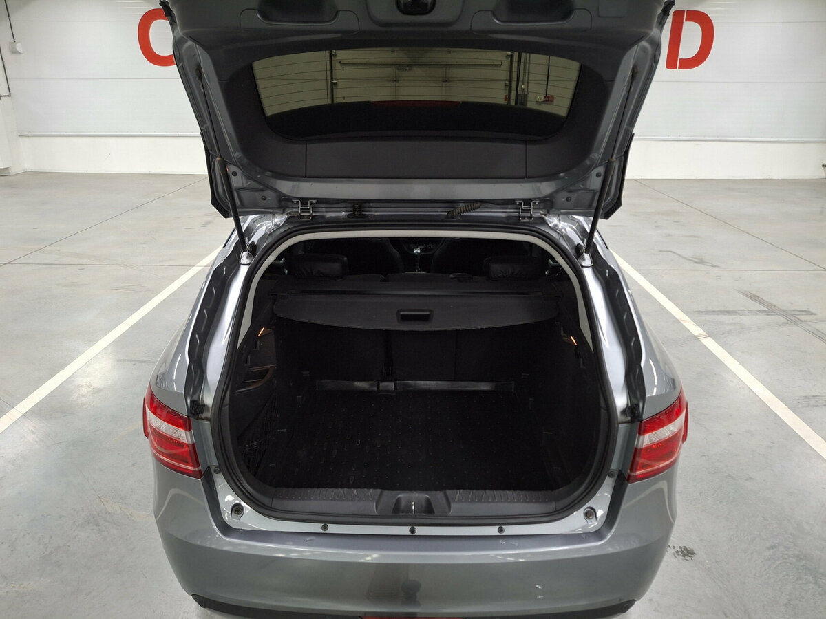 Lada (ВАЗ) Vesta с пробегом — 2021 год. Фото: #9