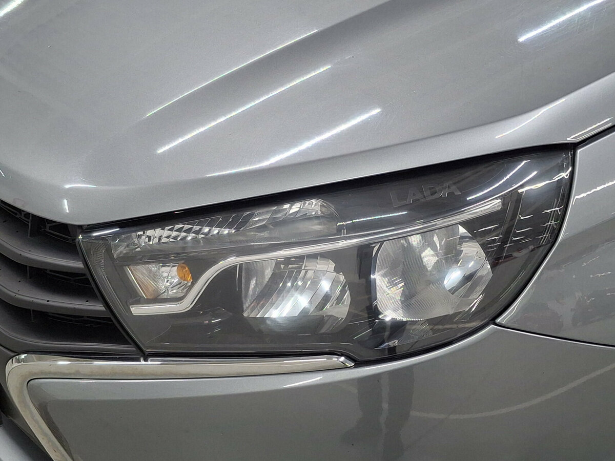 Lada (ВАЗ) Vesta с пробегом — 2021 год. Фото: #16