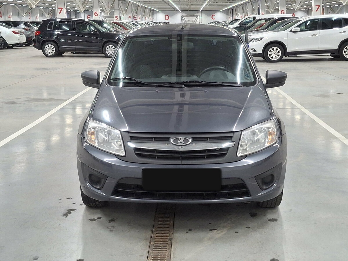 Lada (ВАЗ) Granta с пробегом — 2018 год. Фото: #1