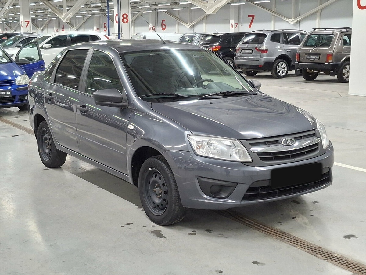 Lada (ВАЗ) Granta с пробегом — 2018 год. Фото: #2