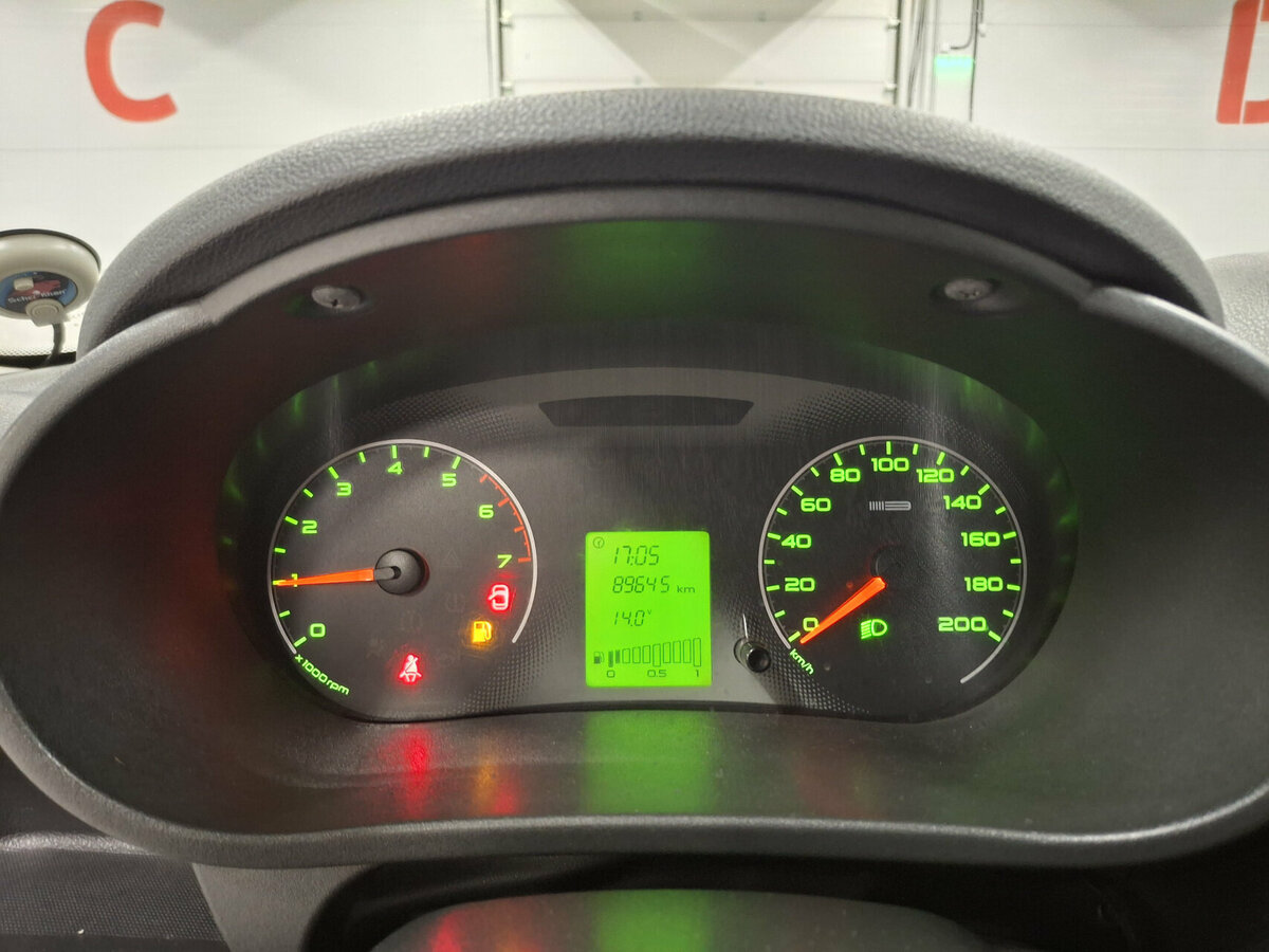 Lada (ВАЗ) Granta с пробегом — 2018 год. Фото: #12