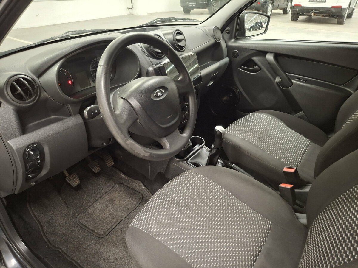 Lada (ВАЗ) Granta с пробегом — 2018 год. Фото: #15