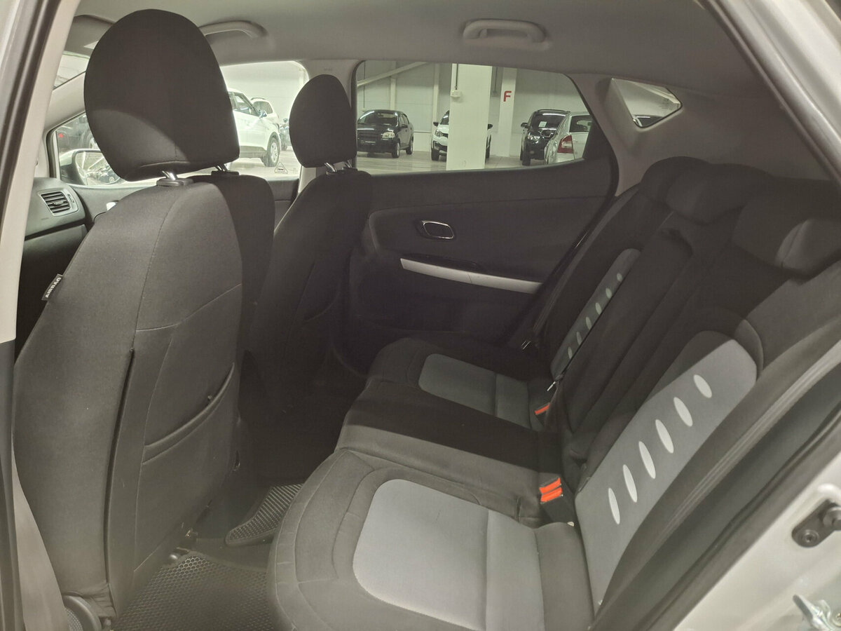 Kia Ceed с пробегом — 2013 год. Фото: #11