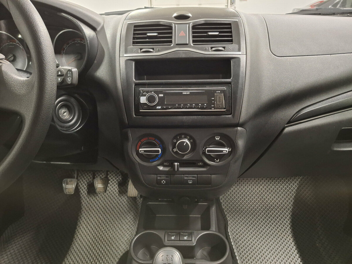 Lada (ВАЗ) Granta с пробегом — 2022 год. Фото: #14