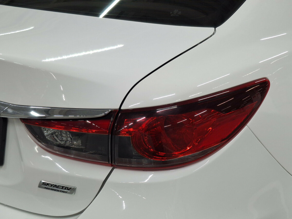 Mazda 6 с пробегом — 2015 год. Фото: #8