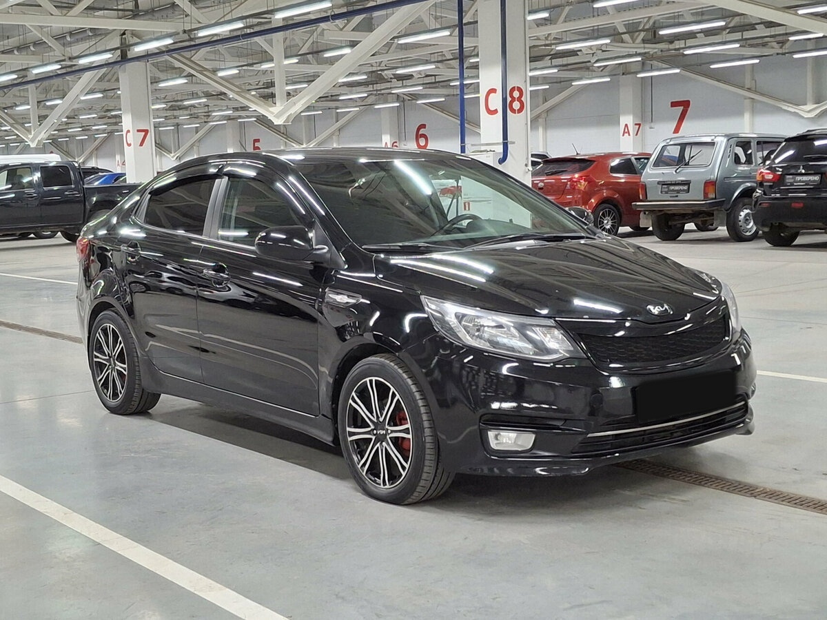 Kia Rio с пробегом — 2016 год. Фото: #2