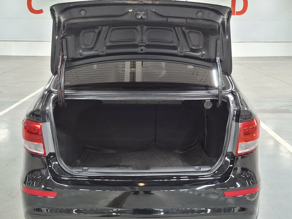 Kia Rio с пробегом — 2016 год. Фото: #9