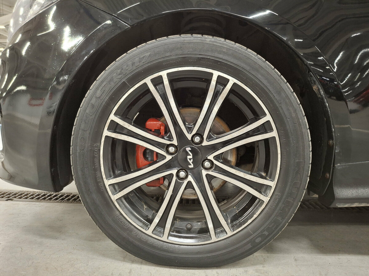 Kia Rio с пробегом — 2016 год. Фото: #17