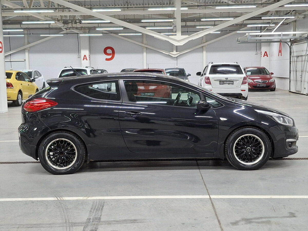 Kia Ceed с пробегом — 2015 год. Фото: #3