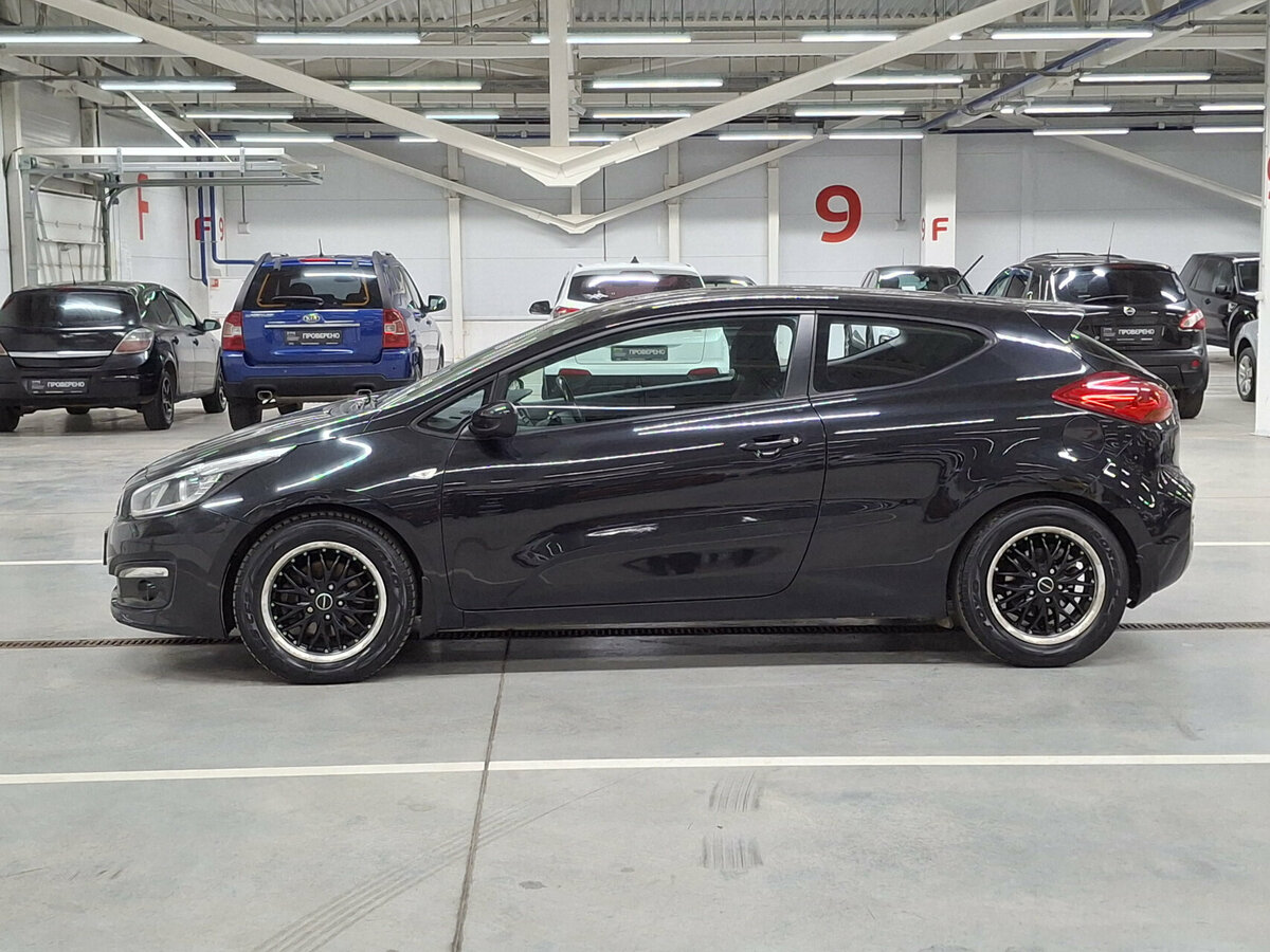 Kia Ceed с пробегом — 2015 год. Фото: #7