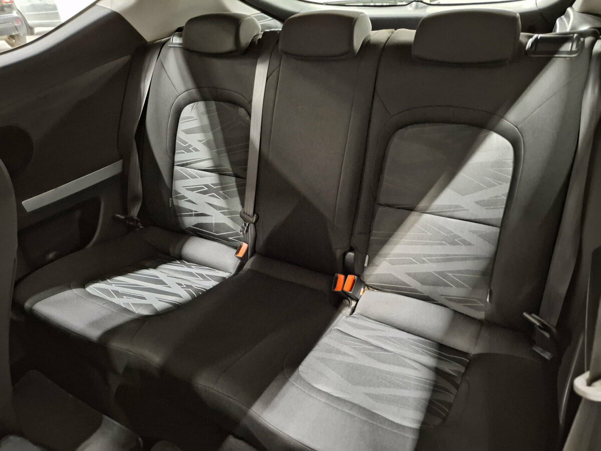 Kia Ceed с пробегом — 2015 год. Фото: #11