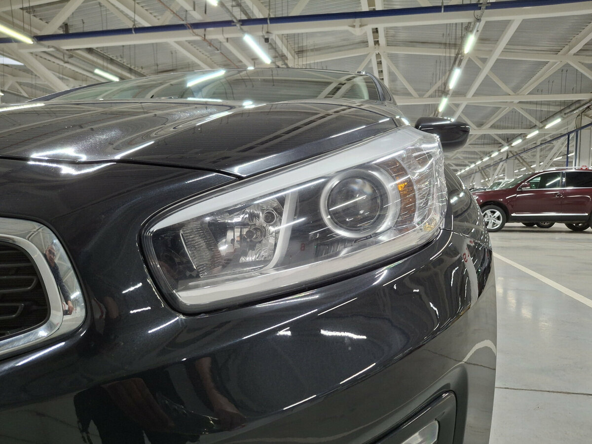 Kia Ceed с пробегом — 2015 год. Фото: #16