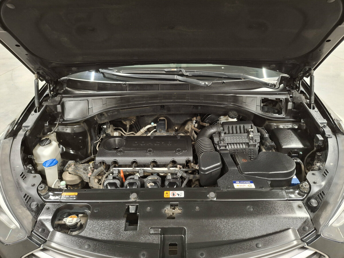 Hyundai Santa Fe с пробегом — 2018 год. Фото: #8