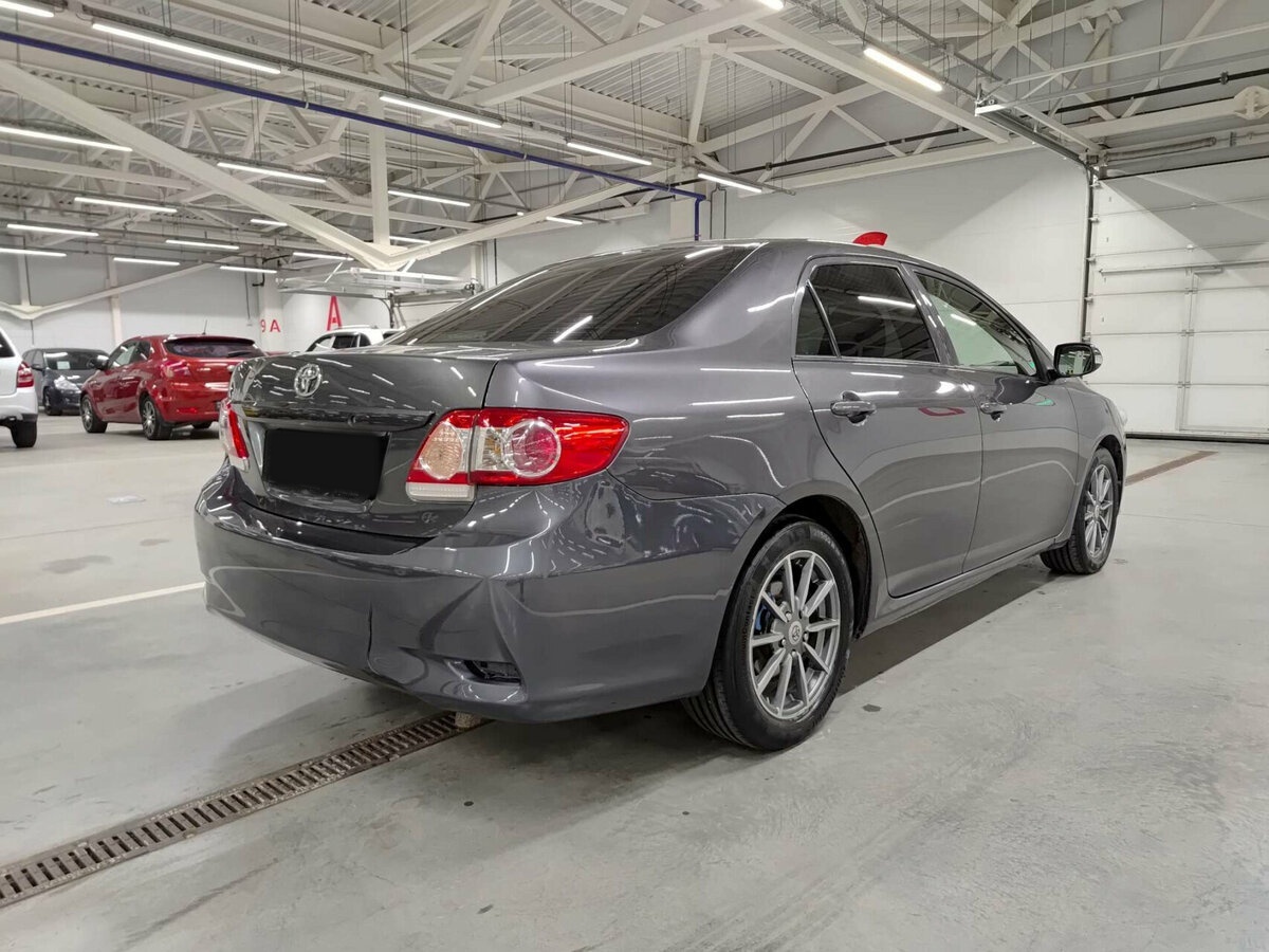 Toyota Corolla с пробегом — 2012 год. Фото: #4