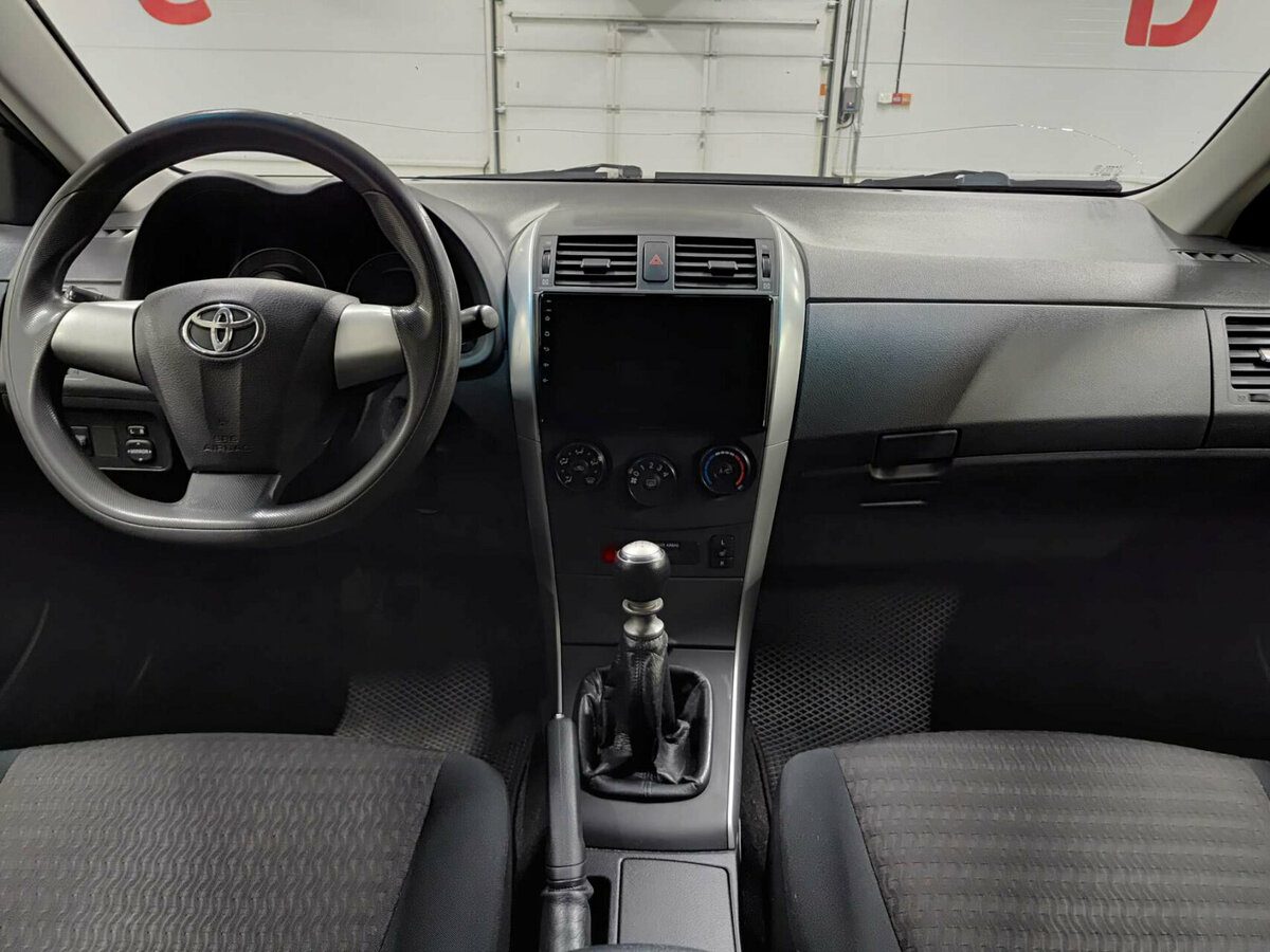 Toyota Corolla с пробегом — 2012 год. Фото: #13