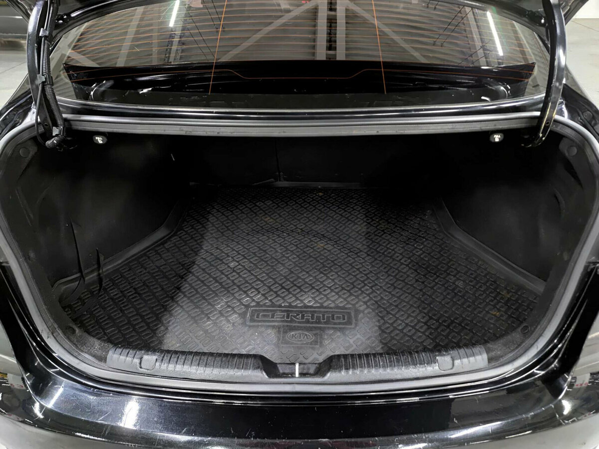 Kia Cerato с пробегом — 2013 год. Фото: #11