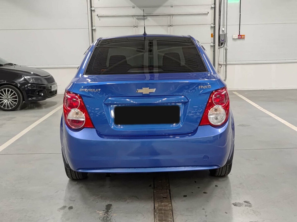 Chevrolet Aveo с пробегом — 2012 год. Фото: #5