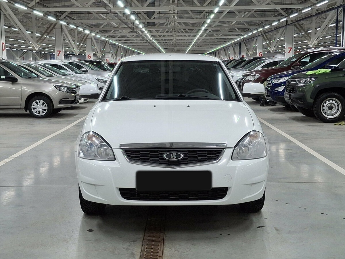 Lada (ВАЗ) Priora с пробегом — 2017 год. Фото: #1