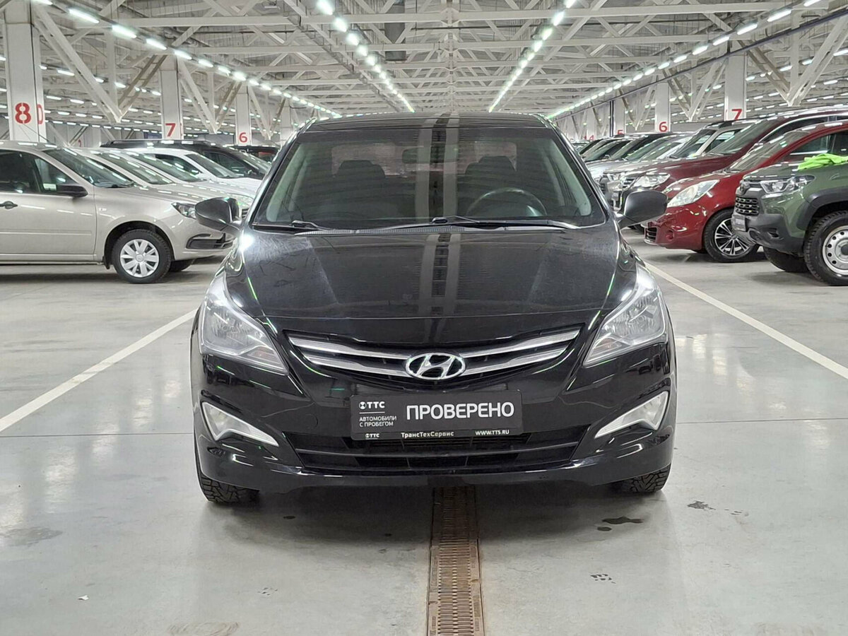 Hyundai Solaris с пробегом — 2016 год. Фото: #1