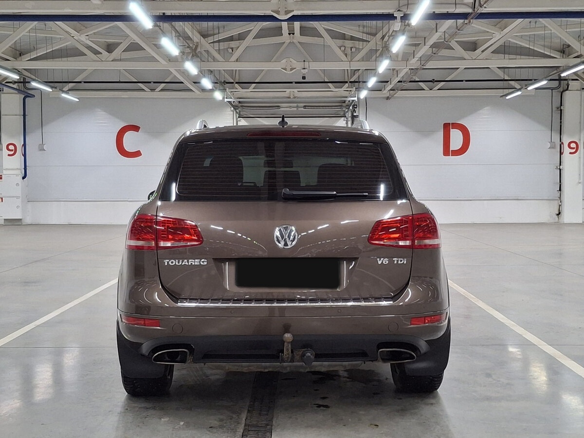 Volkswagen Touareg с пробегом — 2013 год. Фото: #5